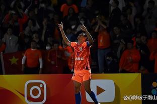 中国女足1-0领先美国女足！沈梦雨门前抢点破门